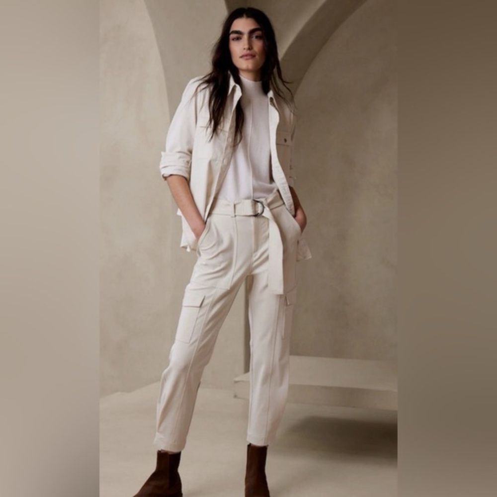 Banana Republic SLIM REFINED STRETCH CARGO PANT